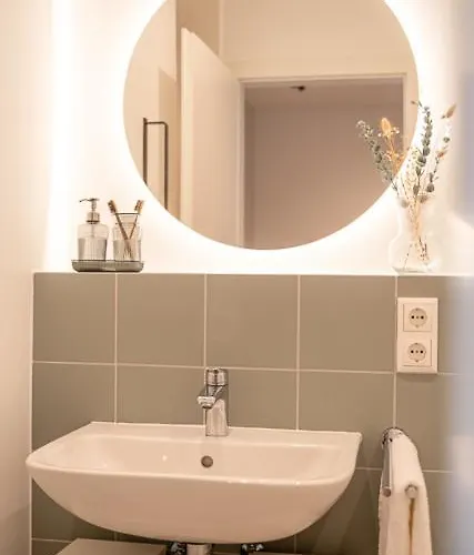 Appartement 1 Modernes City-studio Fuer 6 Bogenhausen Naehe Messe München